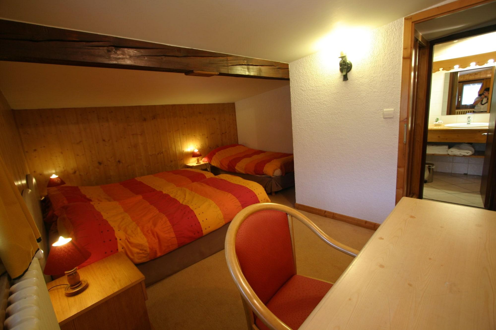 Chris-Tal Hotel Les Houches Buitenkant foto