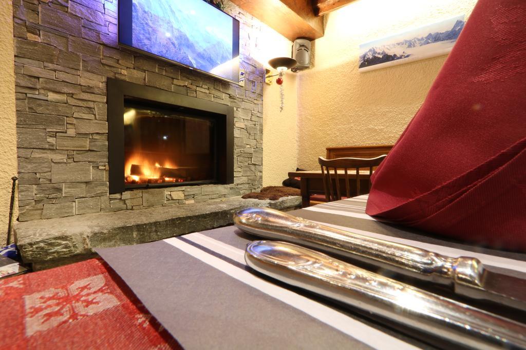 Chris-Tal Hotel Les Houches Buitenkant foto