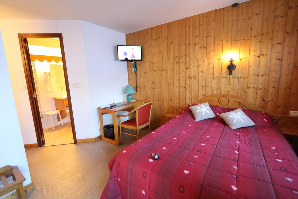 Chris-Tal Hotel Les Houches Buitenkant foto