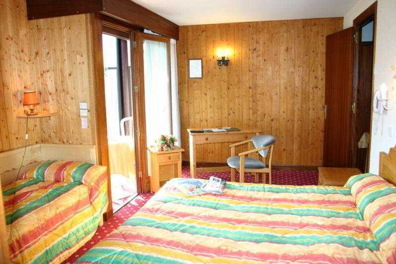 Chris-Tal Hotel Les Houches Buitenkant foto