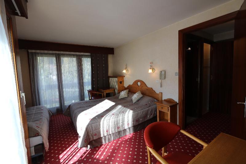 Chris-Tal Hotel Les Houches Buitenkant foto